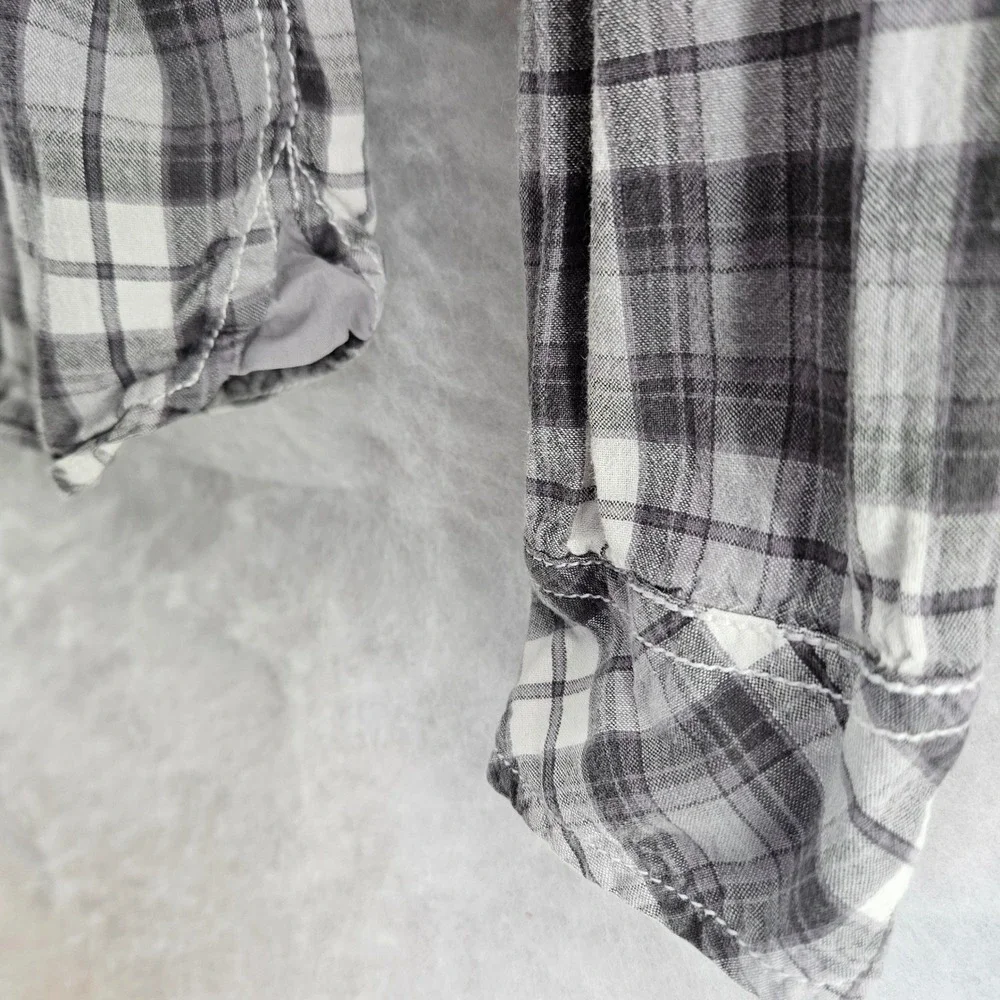 Epic Thread Youth Boys Plaid‎ Long Sleeve Button Up Shirt Size Medium Cotton